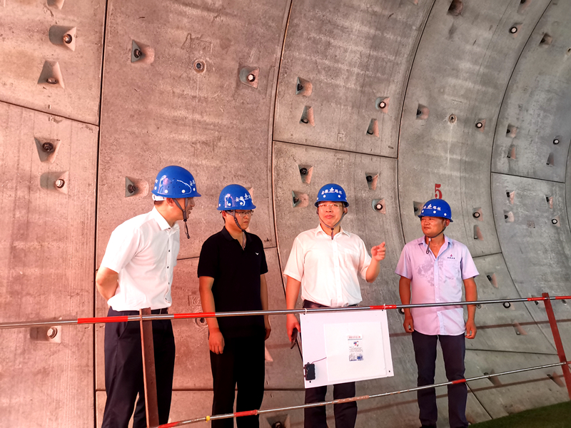 公司黨委書記、董事長(zhǎng)錢申春到合肥軌道3號(hào)線南延線2標(biāo)項(xiàng)目檢查指導(dǎo)1