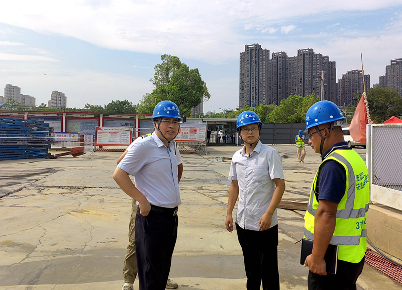 公司黨委書記、董事長錢申春到合肥軌道3號線南延線2標項目調研指導1